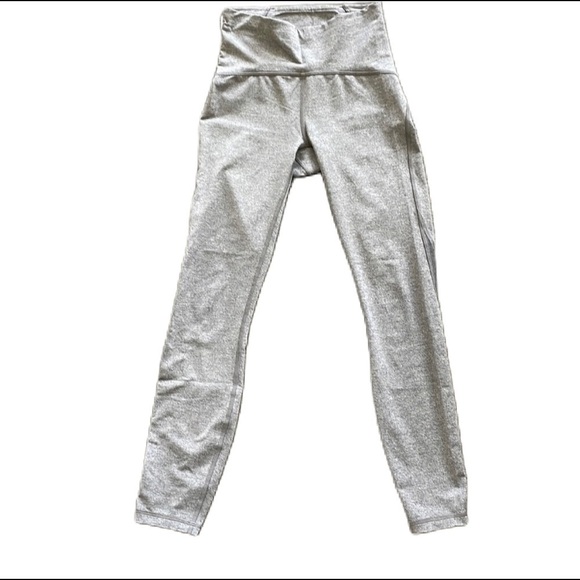 Sz4 NWOT Condition Lululemon Train Times 7/8 25” crops in Heathered Black - Picture 7 of 10